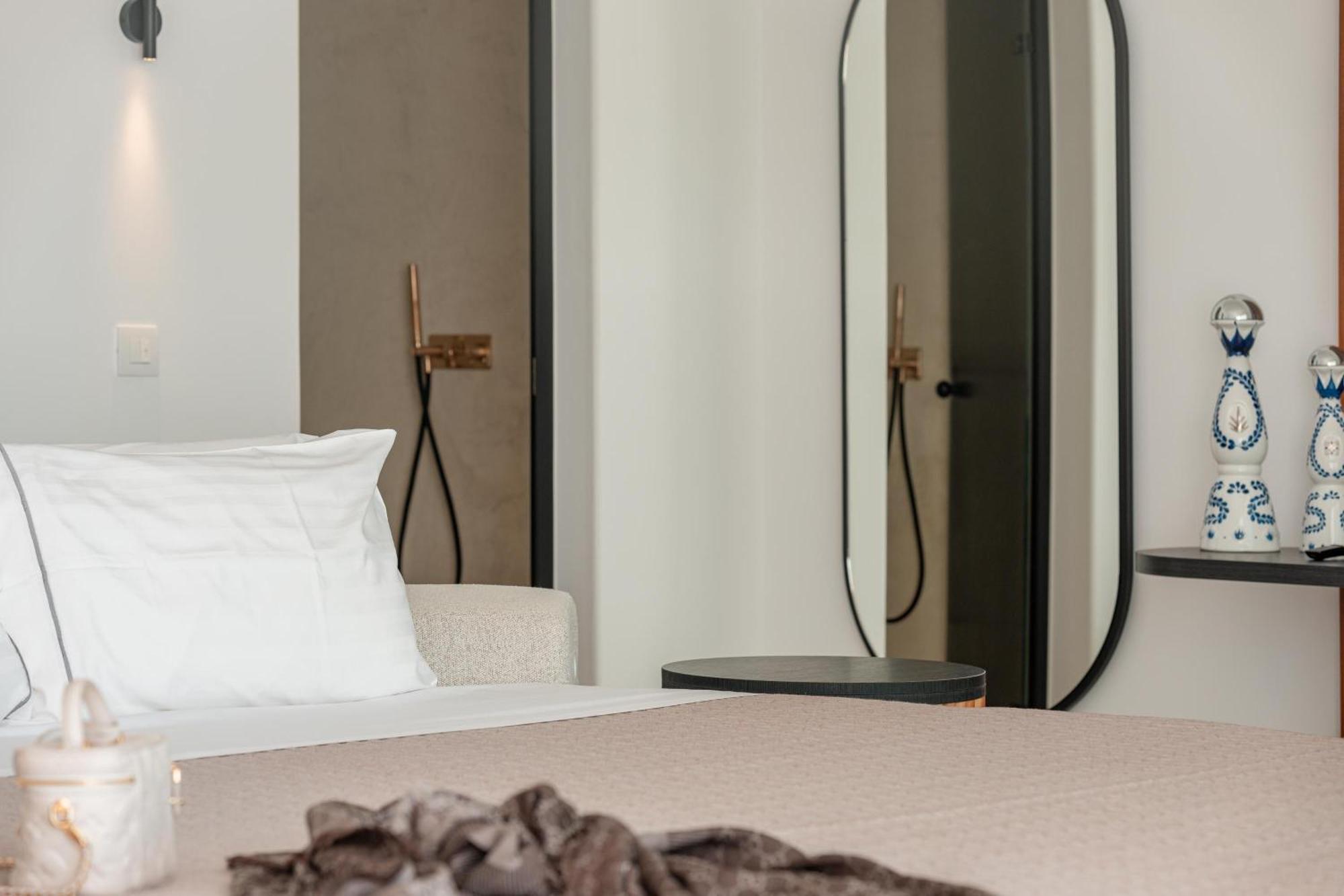 Muse Of Mykonos Luxury Suites Mykonos Town Екстериор снимка